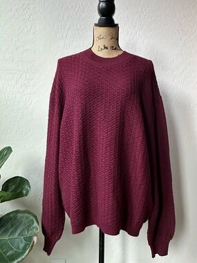 Lucy Paris Women’s Burgundy Textured Crewneck Sweater